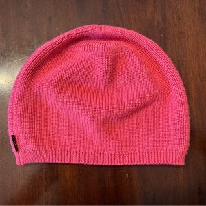 Athleta Women’s Cozy Dragonfruit Pink Kinetic Beanie